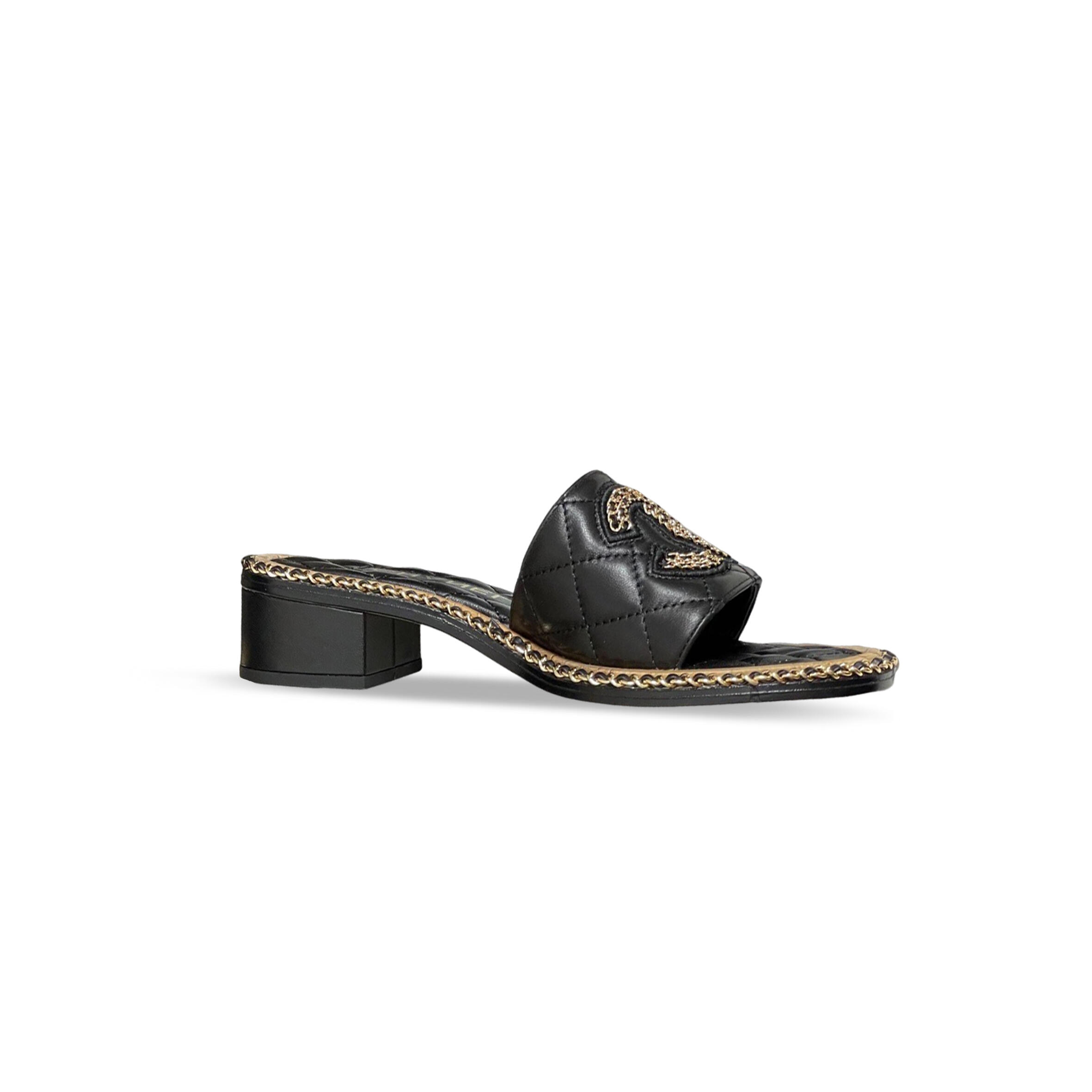Ch**el slippers